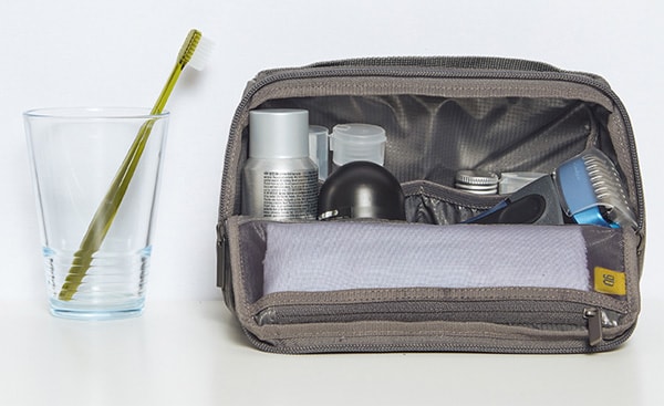 Фото сумки для ванных принадлежностей Xiaomi MI 90 Points Travel Wash Bag
